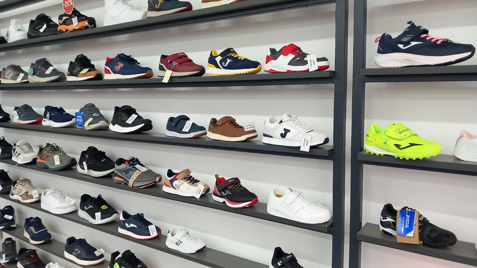 Оригинальные кроссовки в Тирасполе – Магазин JOMA