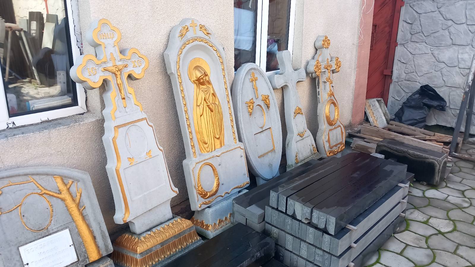 Памятники из бетона в Приднестровье: Тирасполь, Бендеры, Рыбница