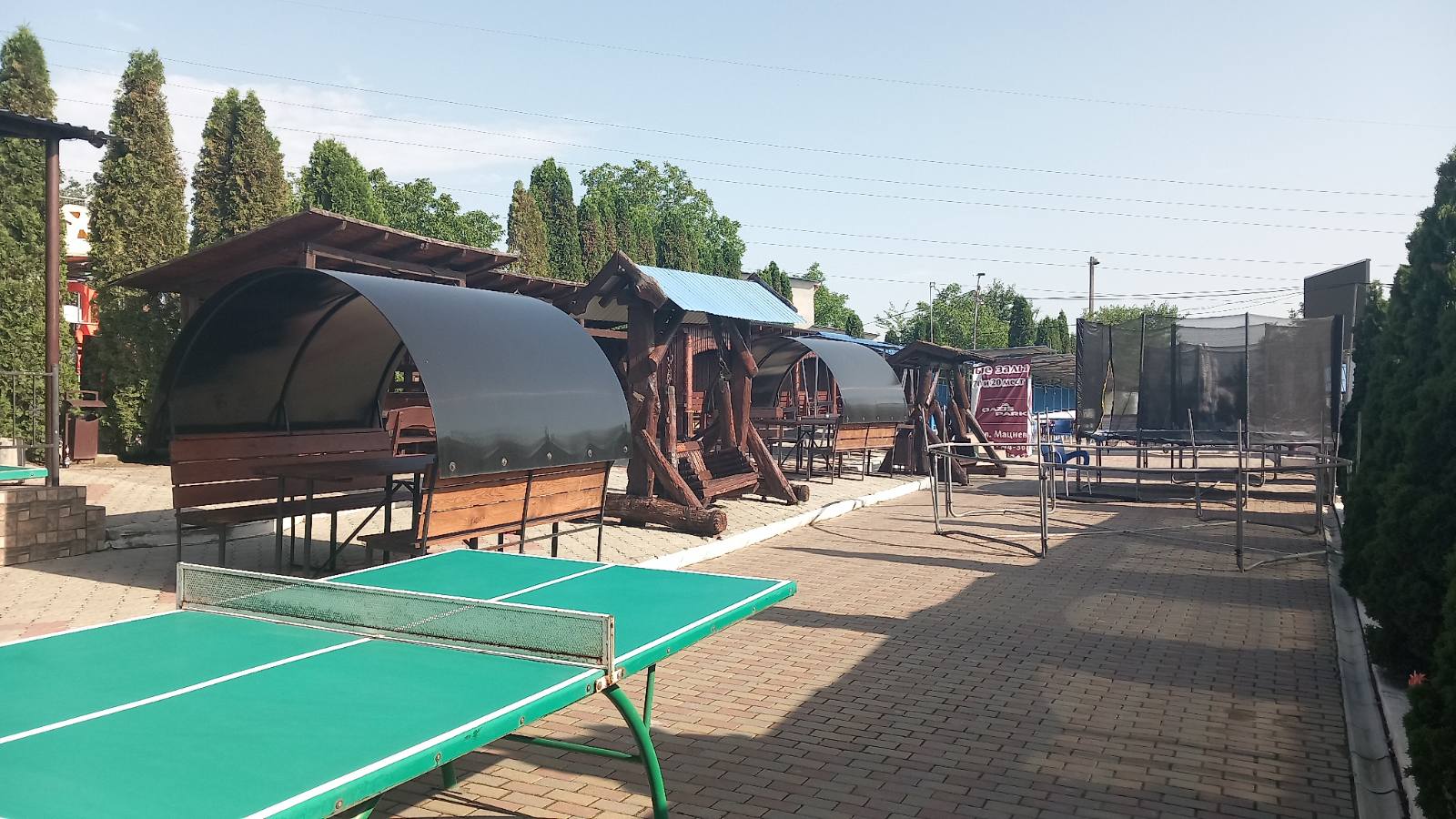 Летняя зона отдыха для всей семьи - Бассейн ОАЗИС