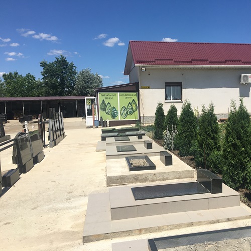 Памятники и надгробия в Тирасполе