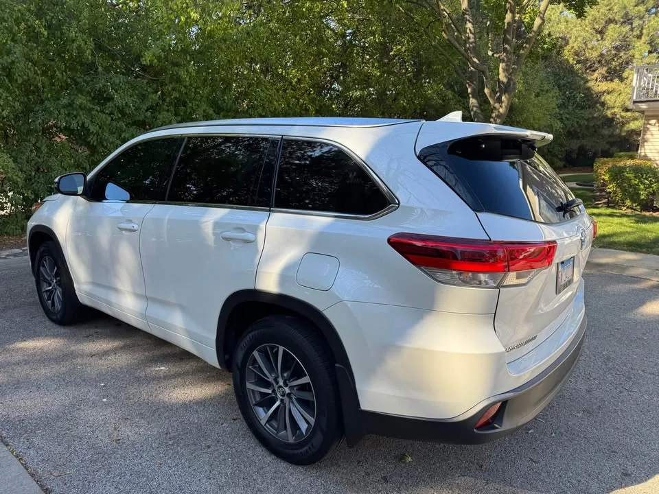 Meticulously Maintained 2017 Highlander in IL! 105k Miles, NEW Brakes-Battery