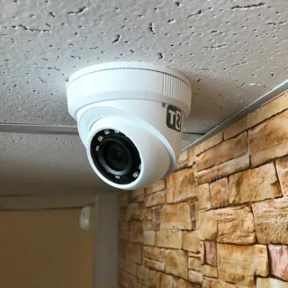 Безопасные системы контроля доступа в задние и помещение. Домофон и электронный ключ ПМР Тирасполь