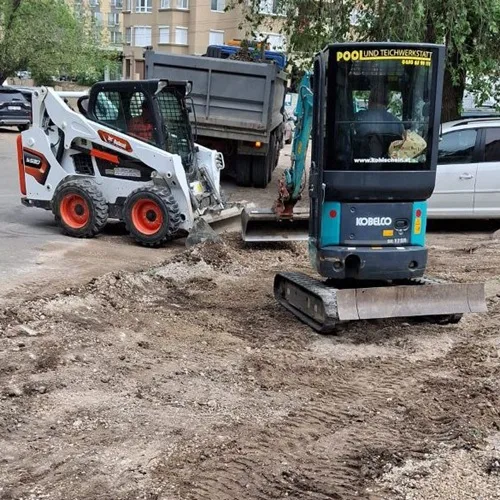 Închiriere Mini-Încărcătoare și Echipamente Compacte Moldova