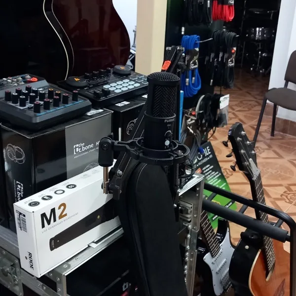 Музыкальный магазин Тирасполь Центр города - купить музыкальный инструмент ПМР. Музыкальный магазин Тирасполь Центр города - купить музыкальный инструмент ПМР.