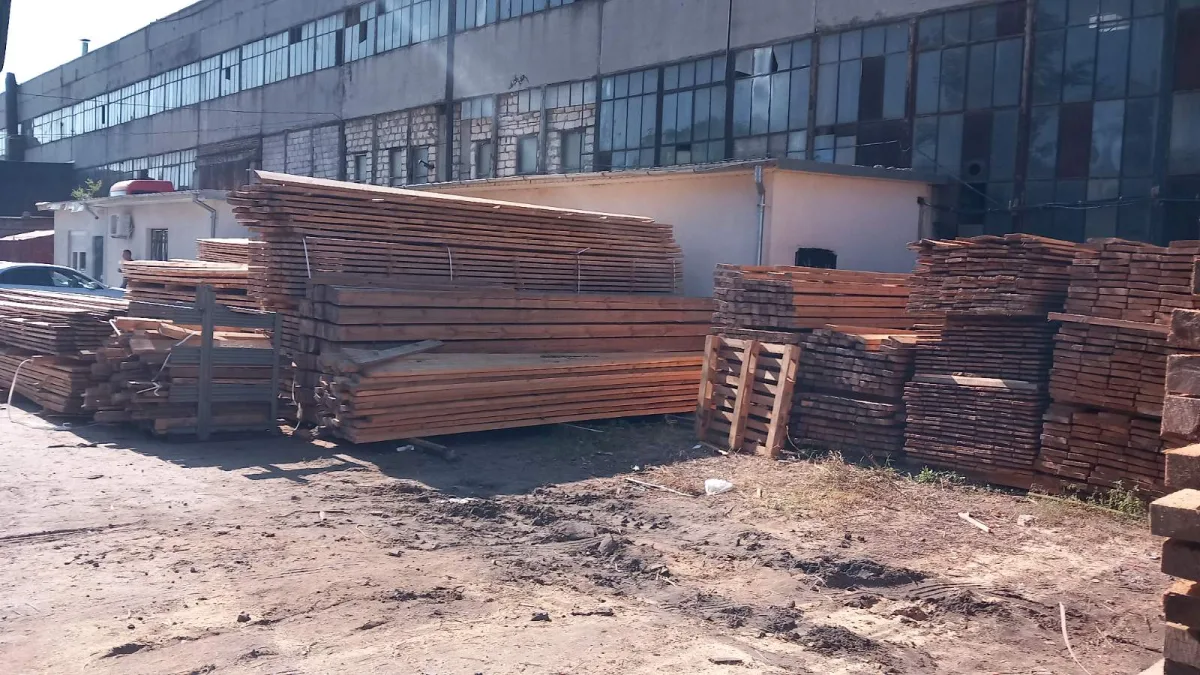 Оптовая база пиломатериалов в Тирасполе - купить ЛЕС в ПМР.