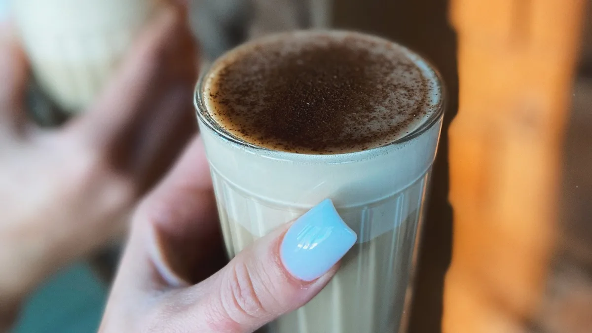 Кофейный напиток FRAPPE в Тираспольской кофейне ЗЕРНА - Кофе круглый год