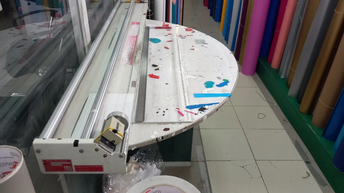 RECLAM SERVIS MD: Ваш надежный партнер в сфере рекламной пленки!