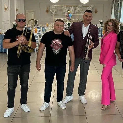 Живая музыка Кишинев - Музыкальная группа для праздника в Молдове.