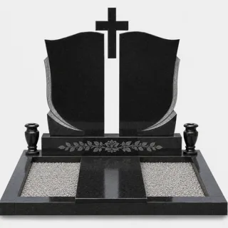 Живописные памятники из гранита Кишинев | Красивые надгробные памятники с портретом и гравировкой на заказ