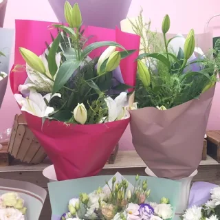 Новогодние букеты Тиарсполь - живые цветы с доставкой по Приднестровью