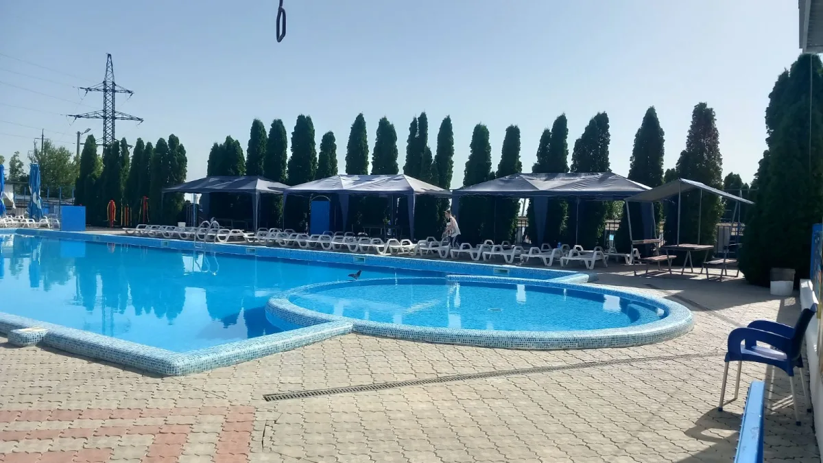 Детский смех и семейный уют в OAZIS PARK Бассейн Бендеры.