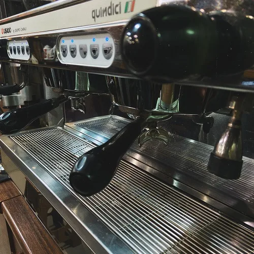 Кофейный напиток Affogato в Тираспольской кофейне ЗЕРНА - пей кофе с нами!