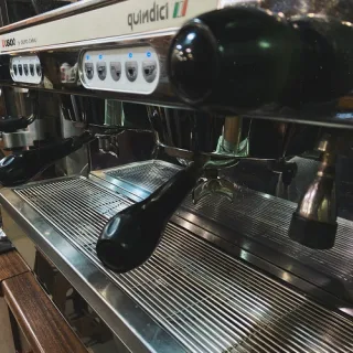 Кофейный напиток Affogato в Тираспольской кофейне ЗЕРНА - пей кофе с нами!
